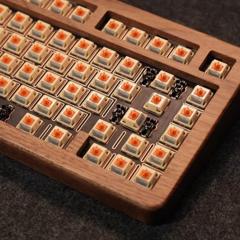 セイントパンダ 5ピン カスタムキーボードスイッチ ホットス - Gaming Keyboard Hot Swappable のレビューと価格